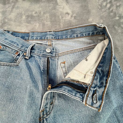 Levis 560 Mens Jeans W32 L30 Light Blue Denim Relaxed Fit Zip Fly