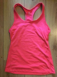 Beautiful H&M Ladies Athletic Top Size S