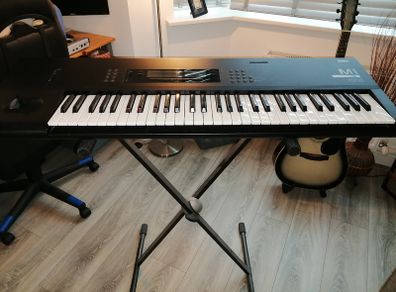 Korg M1 (extremely clean)