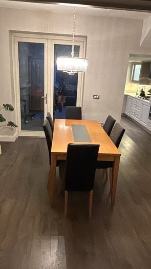 Dining table and 6 chairs