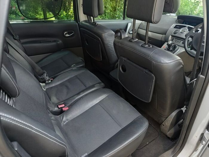 2008 Renault Grand Scenic 1.6 petrol (7 seater)