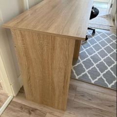 Office Desk with chair