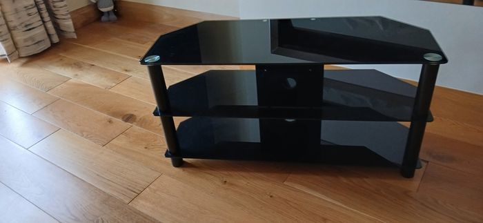 Black Glass TV Stand.