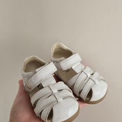 Bobux step up walking shoes EU19