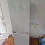 Whirlpool Integrated Fridge Freezer Image 3