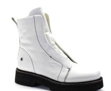 Patrizia Bonfanti white leather  ankle boots