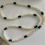 pearl necklace Image 3
