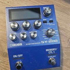 BOSS SY200 synth pedal