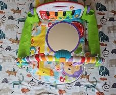 Fisher-Price Deluxe Kick & Play Piano Gym