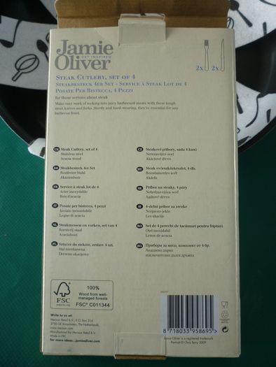 JAMIE OLIVER FRYING PAN BY TEFAL. Large Deep Frying or Omelette Pan.  Professional Series. WITH Jamie Oliver 4 piece steak cutlery set. Very Good Condition.