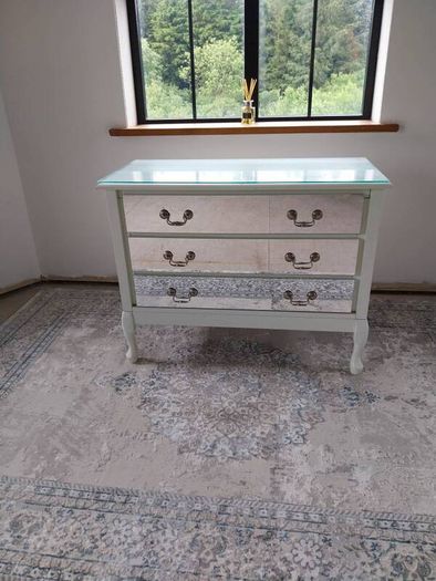 Premium chest of drawers