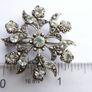 Vintage Pin Brooch Silver Toned Round Flower Design With Clear Rhinestones Image 5