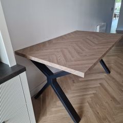Kitchen table