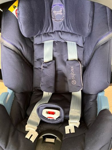 Cyber Aton 5 car seat + Isofix base