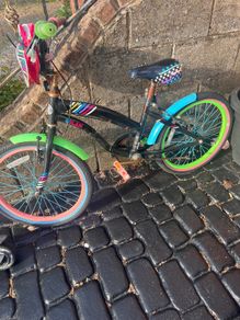 girls bike (read add)