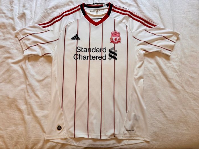 Liverpool F.C. - 2010/11 - Adidas - Away Shirt - White / Red - Mens - Small