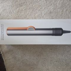 dyson hair airstrait new, never used