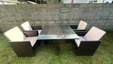 Garden table with 4 chairs