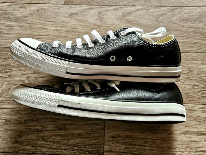 Converse Chuck Taylor leather men sneakers
