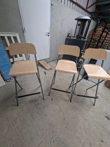3 Breakfast Bar High Stools