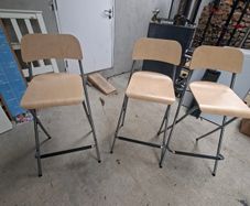 3 Breakfast Bar High Stools