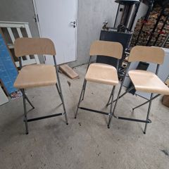 3 Breakfast Bar High Stools