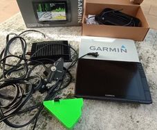 Garmin echomap 122sv livescope bundle