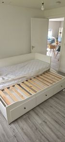 Ikea day bed