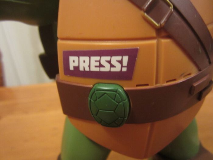 2014 viacom leanardo turtle