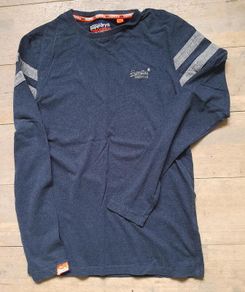 Superdry navy top - Small
