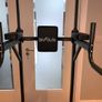 Freestanding pull-up station Image 3
