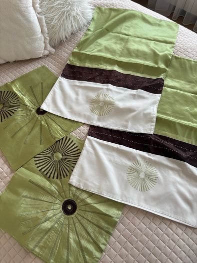 Pillow; Cushion Covers