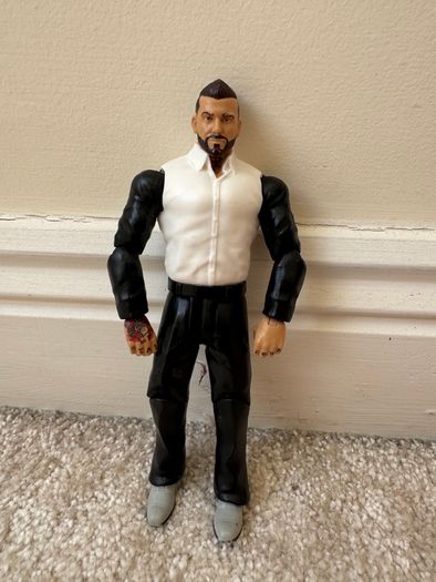 WWE Mattel Basic Series 77 Corey Graves Wrestling neck and legs are too loose Used Please see photos