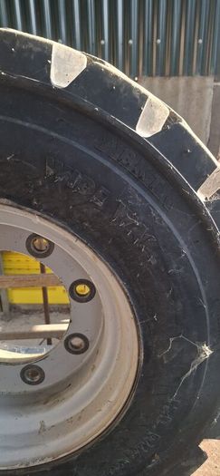 Tyres and Rims for Loader