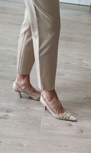 CAMBIO Kate tan cigarette style pants Sz 10UK - Bnwot -Rrp 159.90