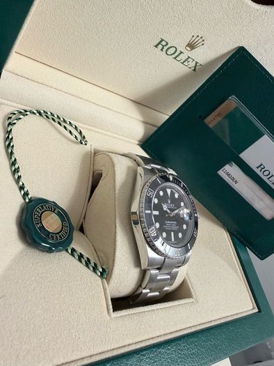 Rolex Submariner Date