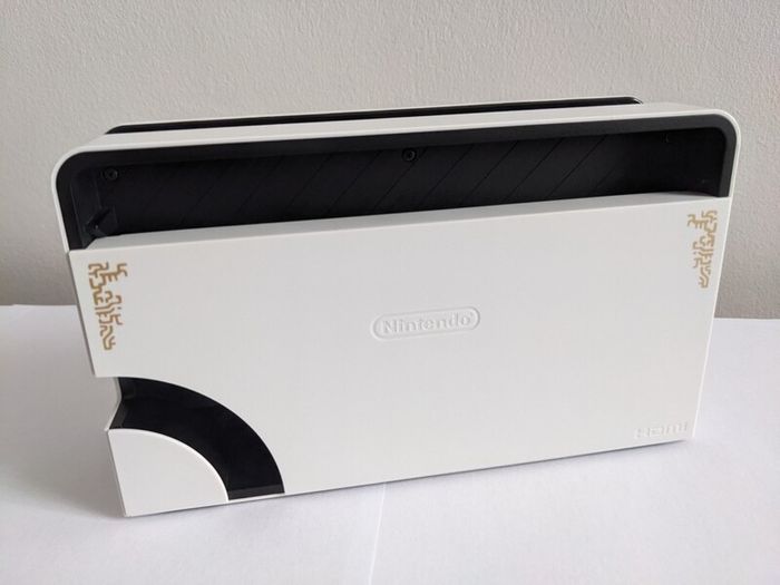 Zelda: Tears of the Kingdom OLED Nintendo Switch Console CIB + Official Breath of the Wild Switch Case + Mario Kart 8 Deluxe