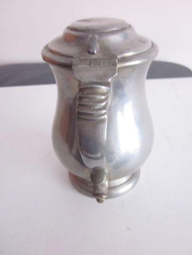 Antique English Pewter Lidded Tankard