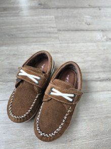 Boys shoes size 8