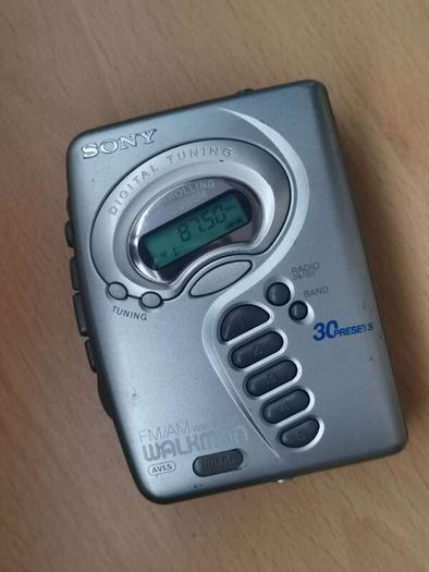 SONY WM-FX271 Walkman Cassette Player
