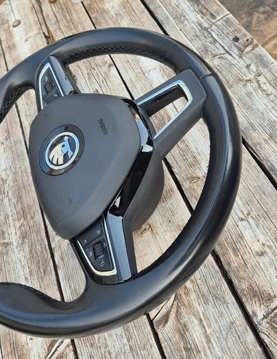 Skoda steering wheel with airback