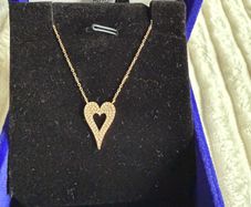 Heart Pave Natuaral Diamonds Necklace