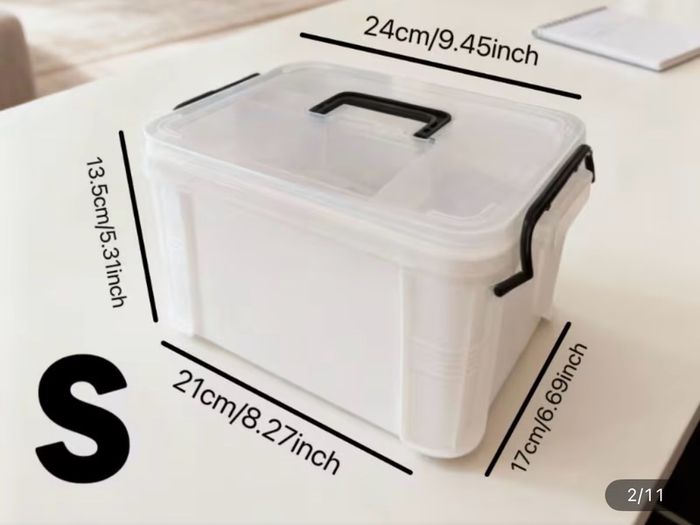 Plastic storage box