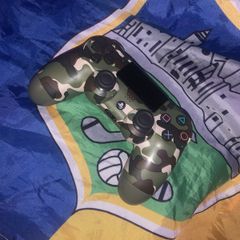 PS4 Controller