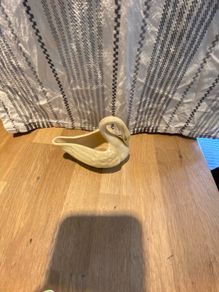 Small Belleek Swan