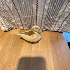 Small Belleek Swan