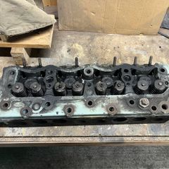 Land Rover Series cylinder head
