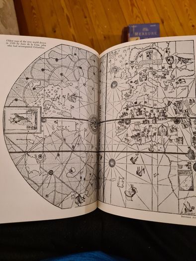 Book Of The Seven Seas By Peter Freuchens. Hardback  Dustjacket 512 Pages LARGE VOLUME BOOK.
