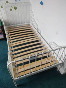 Kids extendable bed