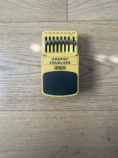 Behringer eq700